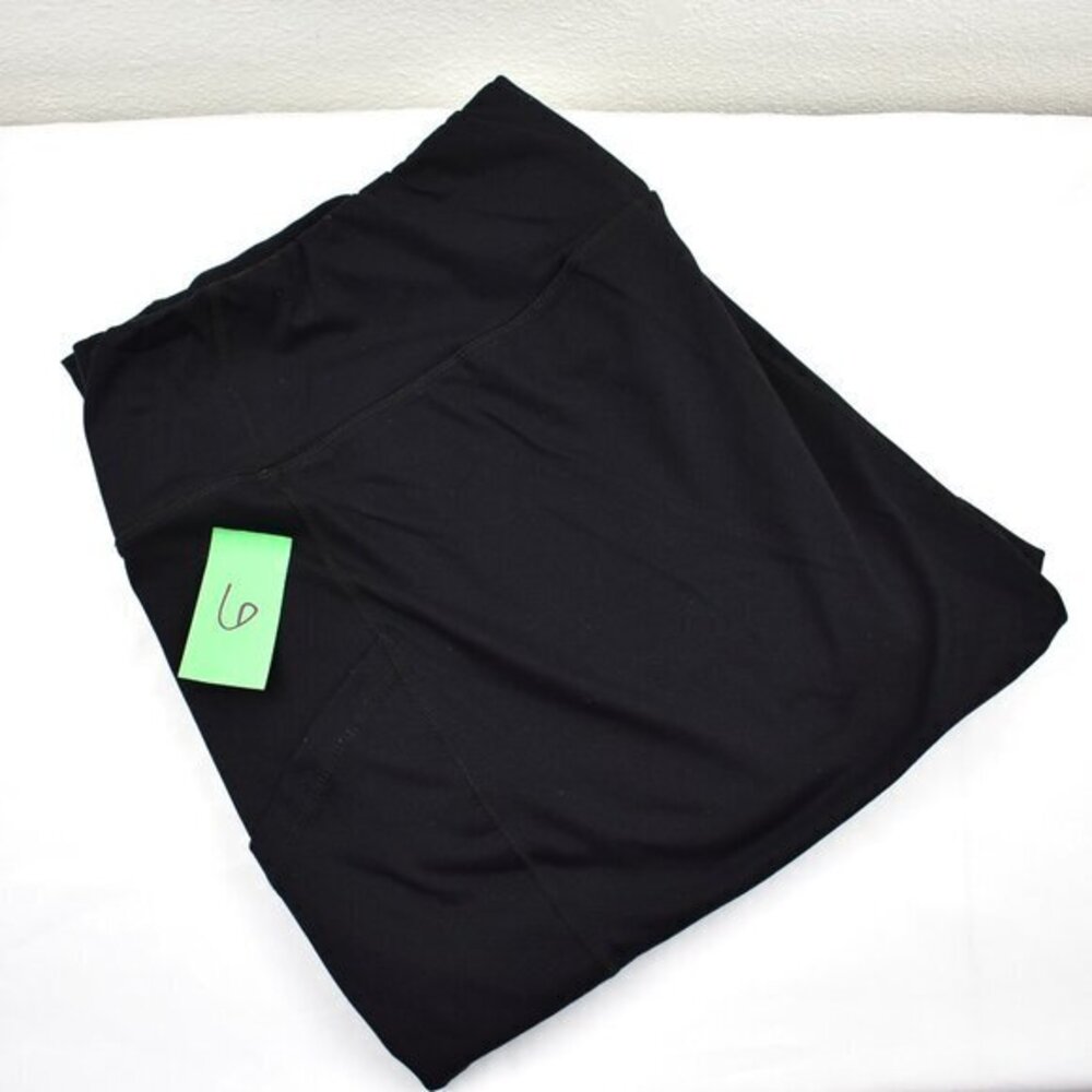 Torrid Active-wear Performance Core Boot Cut Pant Gently USed Size 4 Color Black